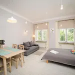 Freta 14 By Homeprime * Varşova